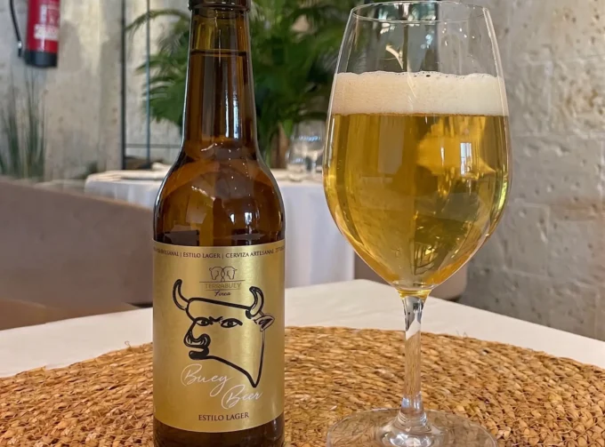 ¡Nueva! Buey Beer (6 uds.) (Estilo Lager)
